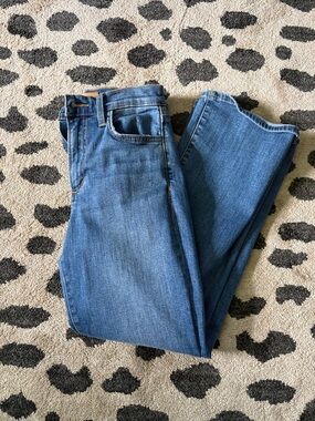 Joe’s jeans. The Callie. High rise cropped boot